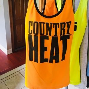 Beachbody workout top w/ Built-in Bra CountryHeat